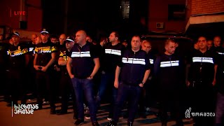 არსებული ინფორმაციით, ექიმ გიორგი ჩახუნაშვილის სახლში ჩხრეკა მიმდინარეობს