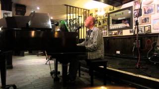 &quot;Everybody Hurts&quot; by REM, cover version on Grand Piano