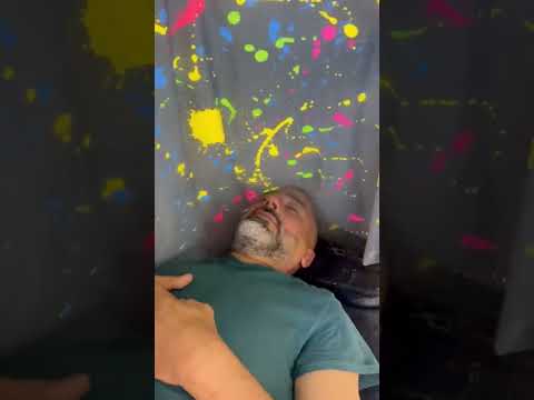 حلاقة وترتيب لزبون كبير في السن سنتر ابو الجود