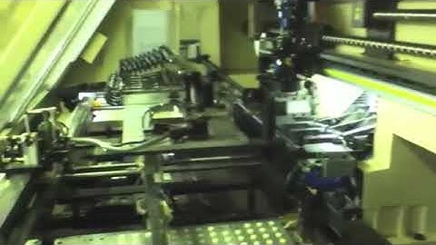 Fuji IP III Pick and Place Machine on Go Dove com