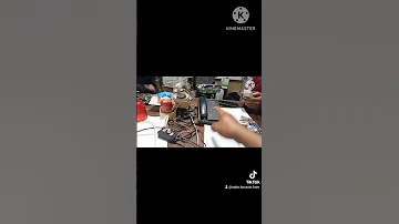 الورشه دوشه ومش سامع جرس التليفون حوله لسرينه 