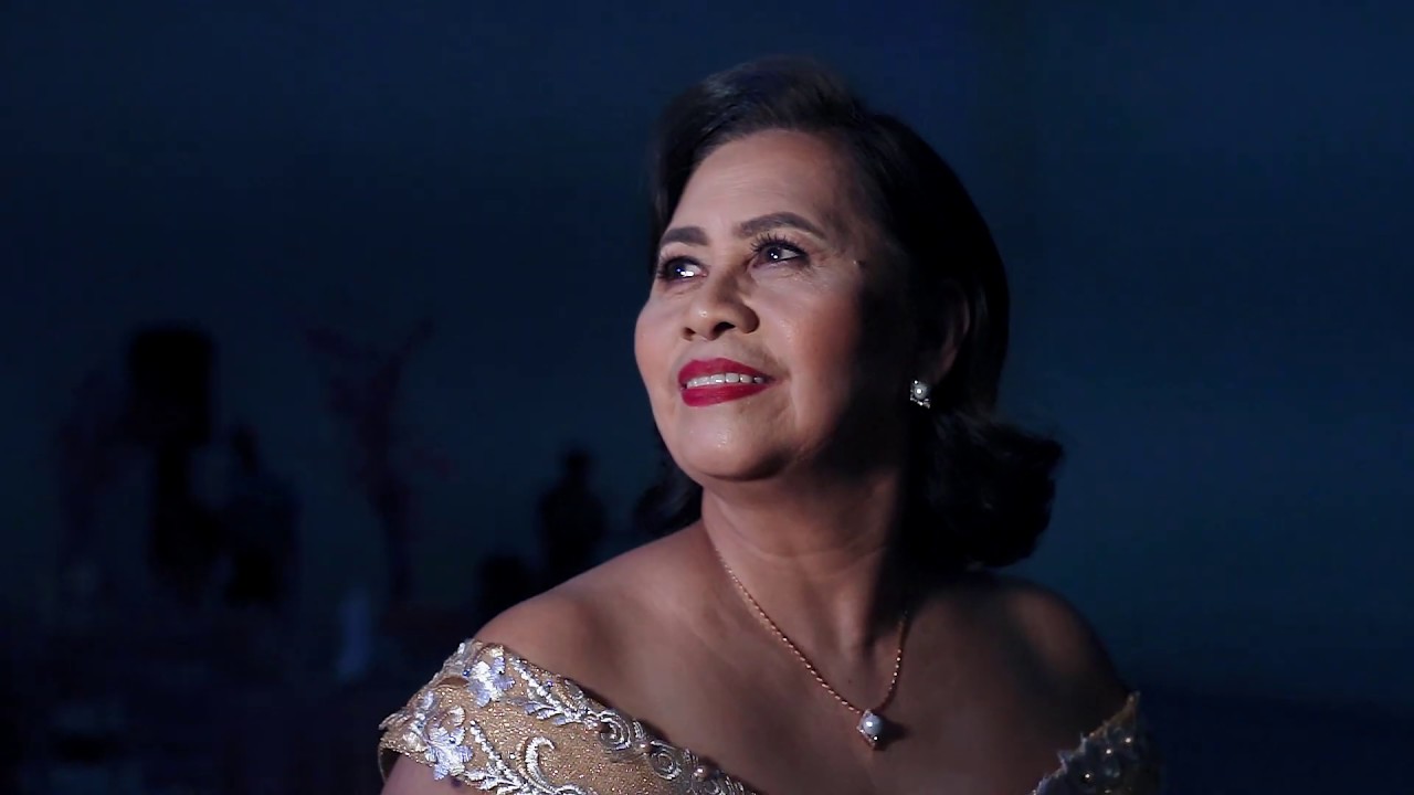 #AnnelineBlossomsAt60 SDE