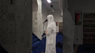 WOW. AMAZING. A part of Surat AlMuzzammil by Shiekh Mohammed Hassan.