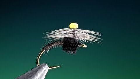 Tying a hatching midge with Barry Ord Clarke