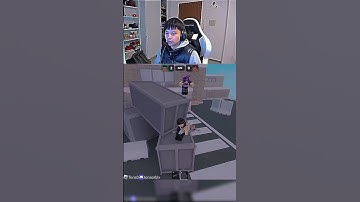 New glitch in the game… #roblox #mvsd #progamer #murderersvssheriffsduels #pro