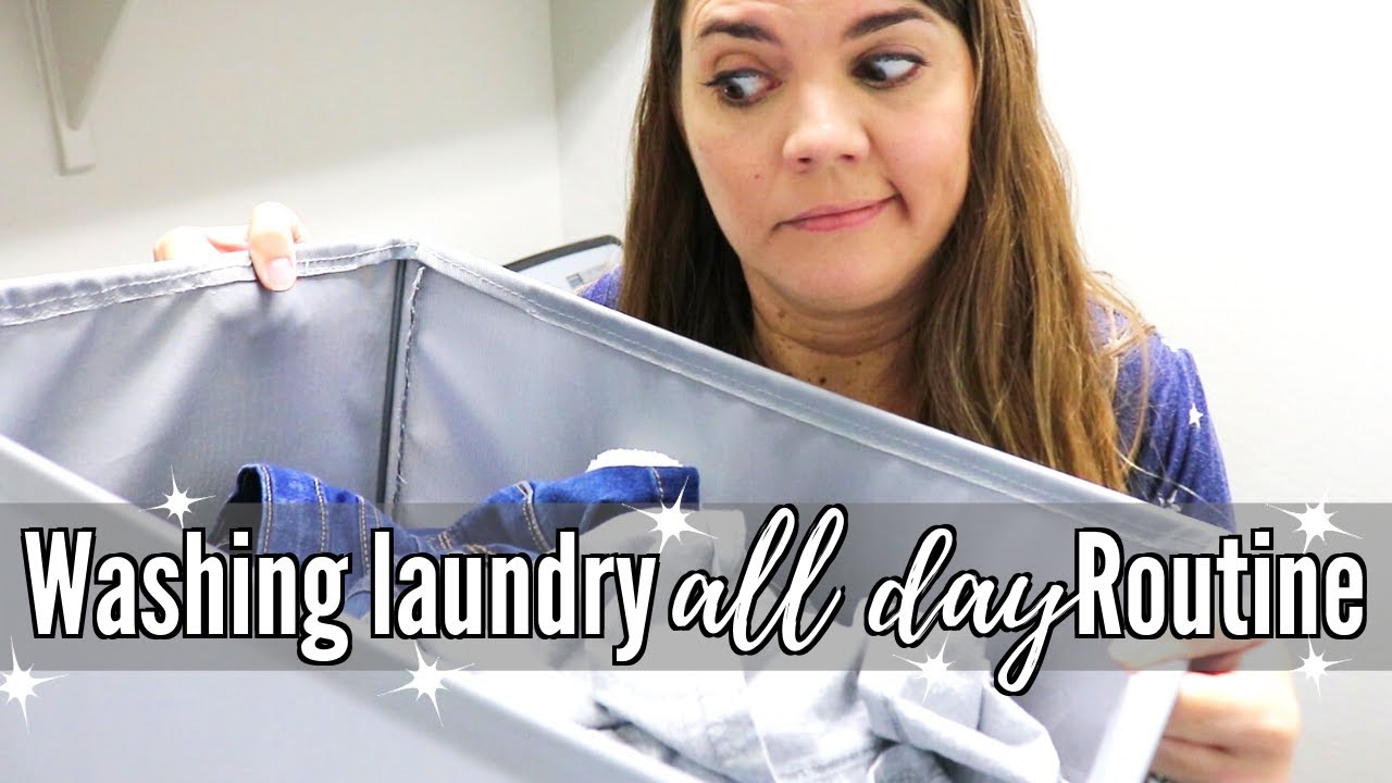 LAUNDRY DAY ROUTINE // CLEANING MOTIVATION // CLEANING MOM - YouTube