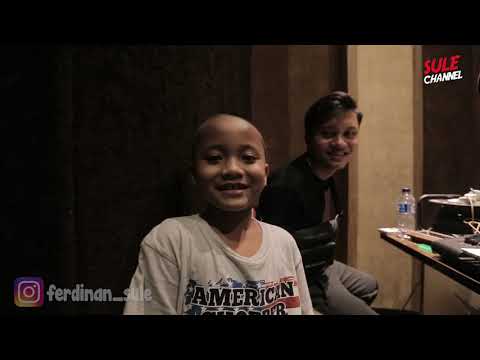 NGINTIP ANAK-ANAK REKAMAN (A WHOLE NEW WORLD)