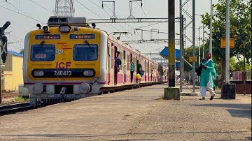 Howrah-Bardhaman ICF Local Train Journey: Arrival & Departure RUSH [4K]