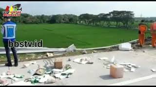 Truck cabe akeloy alami musibah,km 582 tol Madiun Ngawi #cctvlintasmojokerto#cctvdki#arjunacn#