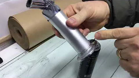 Como colocar gás em mini maçarico?