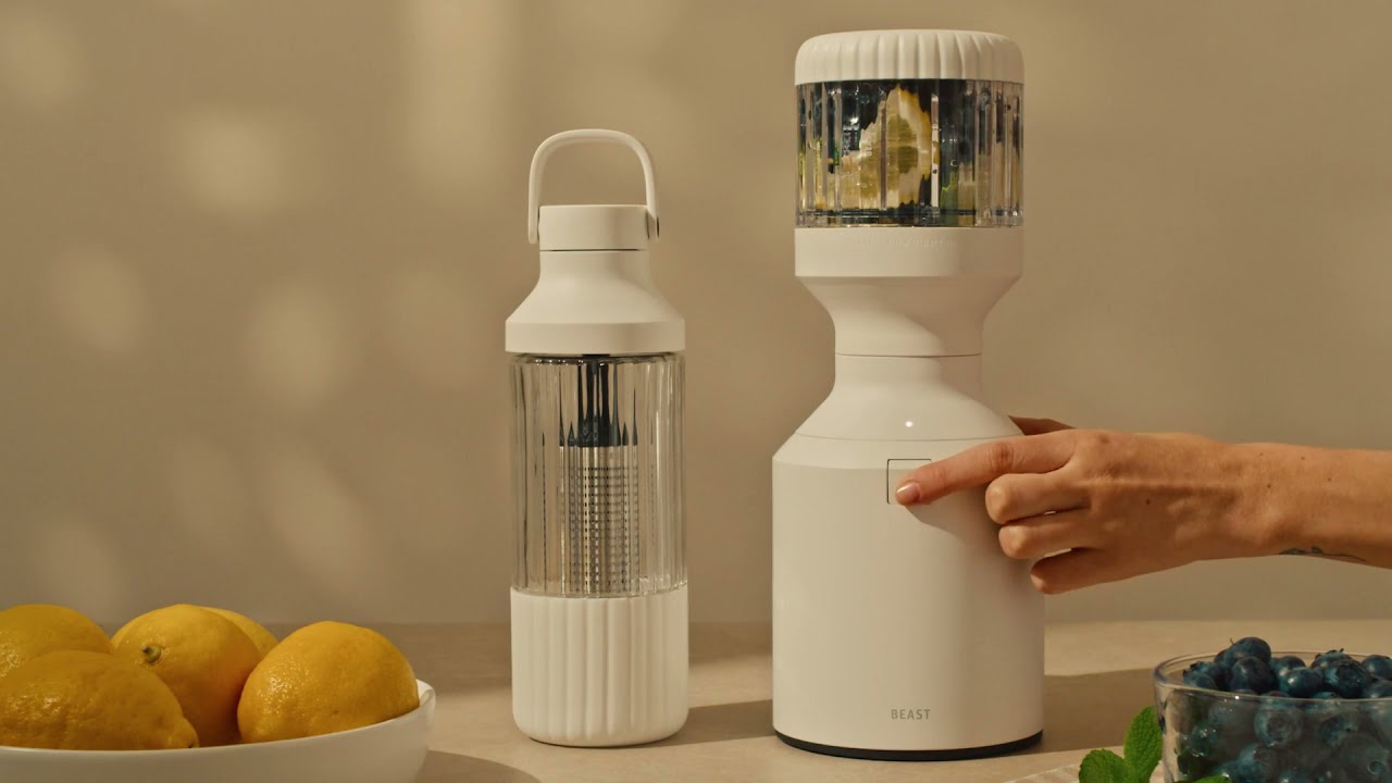 Beast Blender Review: Testing Out the Beast Blender & Hydration System -  Thrillist