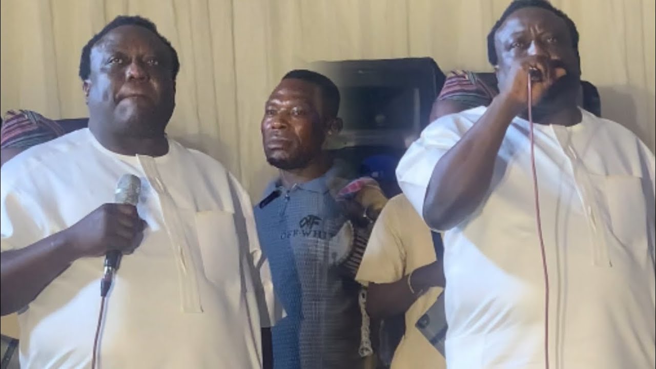 KING SAHEED OSUPA LIGHT UP CHIEF OLADELE ODOFIN OF IJEBU-JESA 90TH ...
