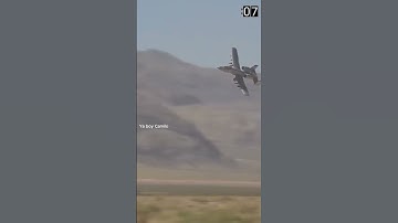 A-10 pilot Blasting Fetty Wap on the JBL speaker while shooting at tanks.