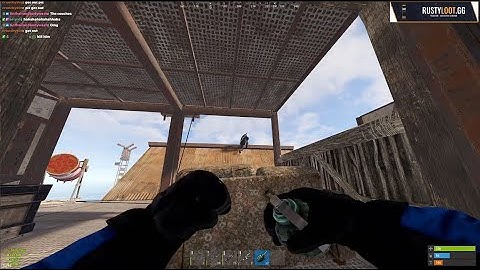 He Found The Most Clueless Player In Rust #shorts