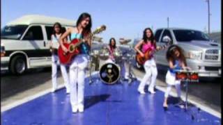 Video thumbnail of ""OH MAMA"- Las Fenix"