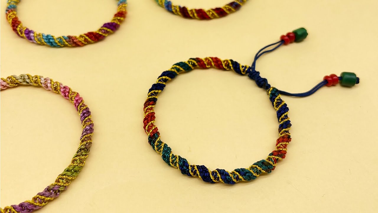 教你编织超简单端午节五彩绳,悦在指间原创录制。 教你编织超简单端午节五彩绳,悦在指间原创录制。