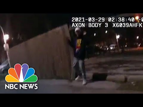 Body Camera Video Shows Fatal Shooting Of 13-Year-Old Adam Toledo In Chicago | NBC News NOW