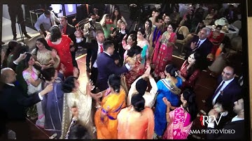 Please avoid crowded scenes like this, makes it look too chaotic