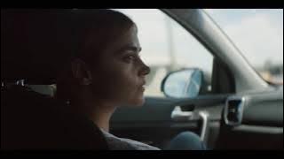 The Cry (2018): Joanna gives birth to a son