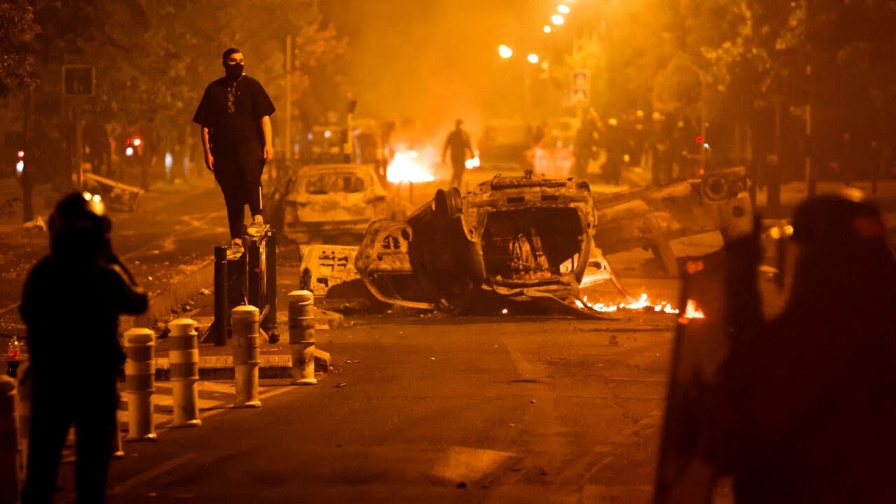 France sees third night of violence amid protests over fatal police shooting of teen image
