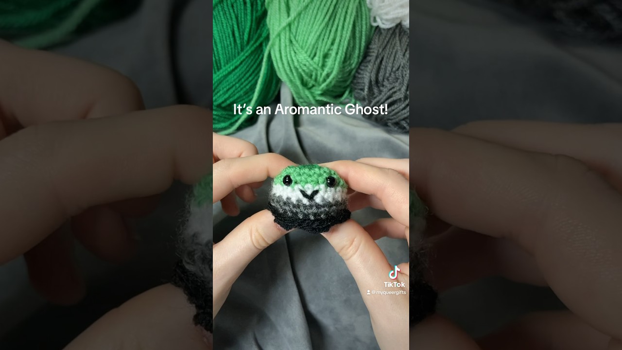 Crocheting an LGBT animal every day of pride! Day 9!