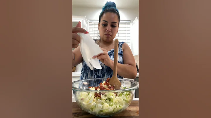 Packing my friends some lunch✨creamy shrimp egg rolls✨#shorts #howto #tiktok #foodie