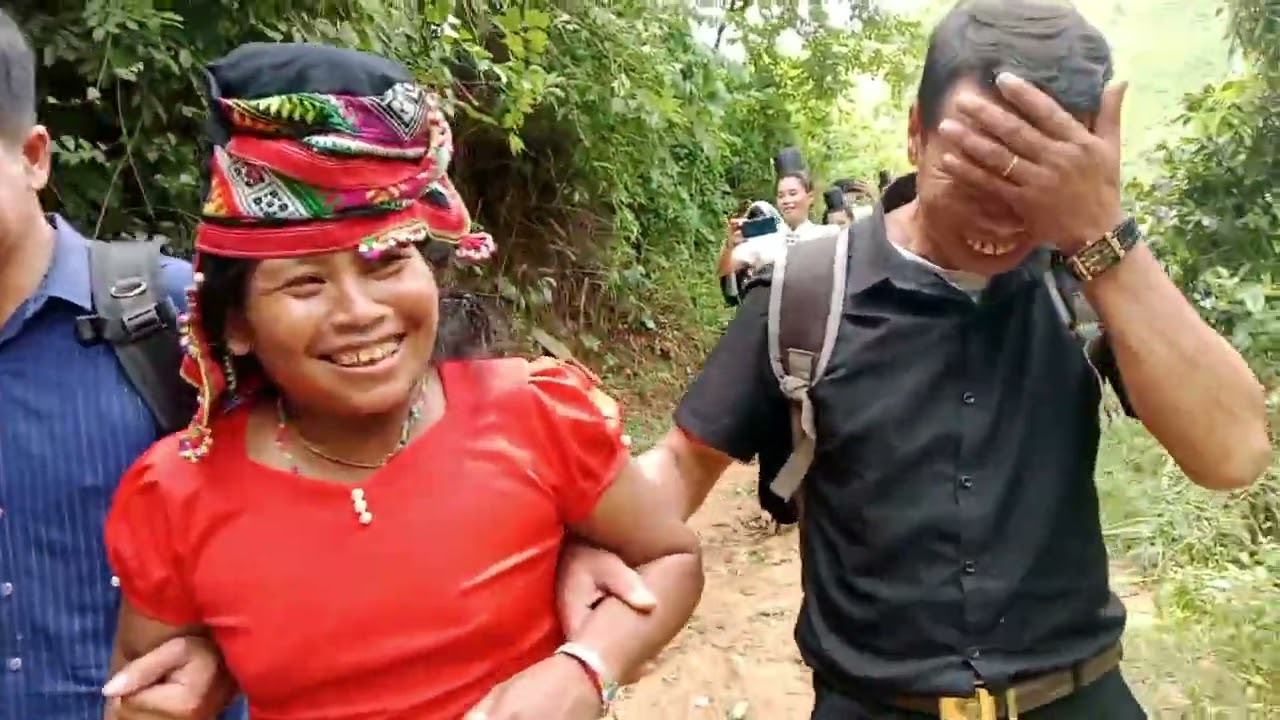 Lò thiện và các chủ kênh đi thăm chị chơ 