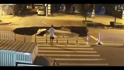 Man on scooter falls into sinkhole (Tragic)