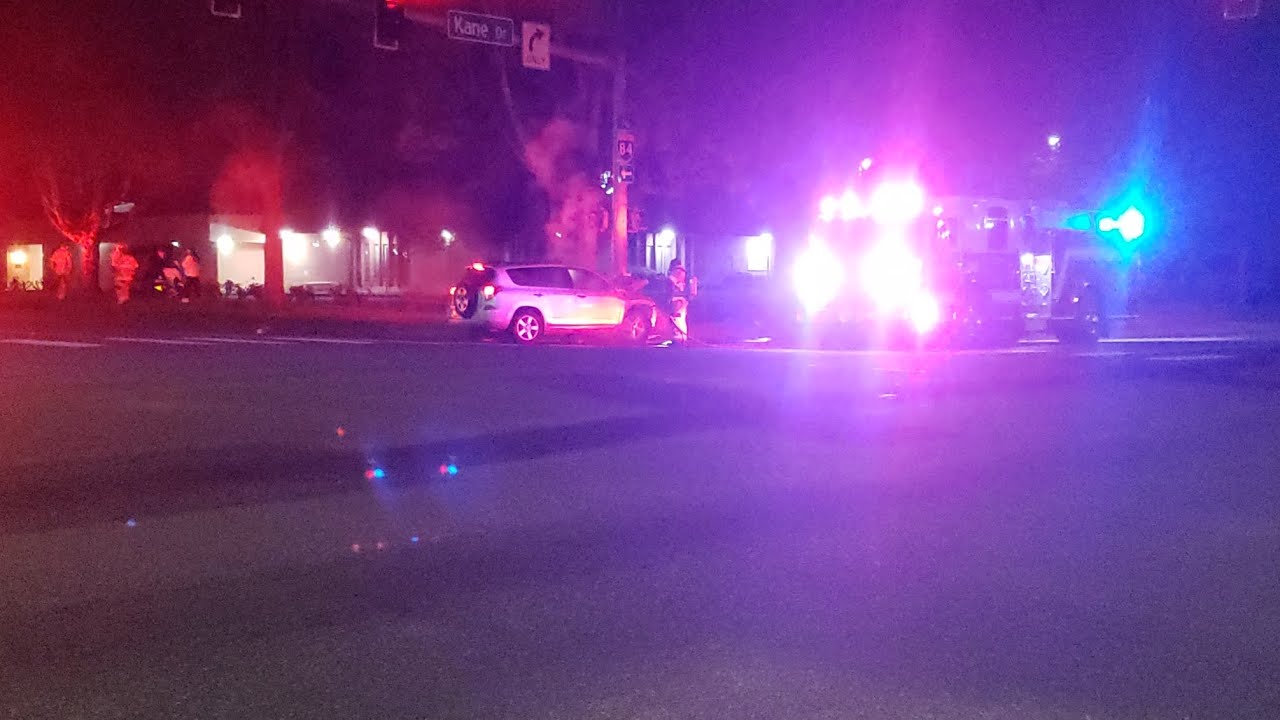 Car into Pole Near NE Division St & NE Kane Dr, Gresham, OR 4/27/25