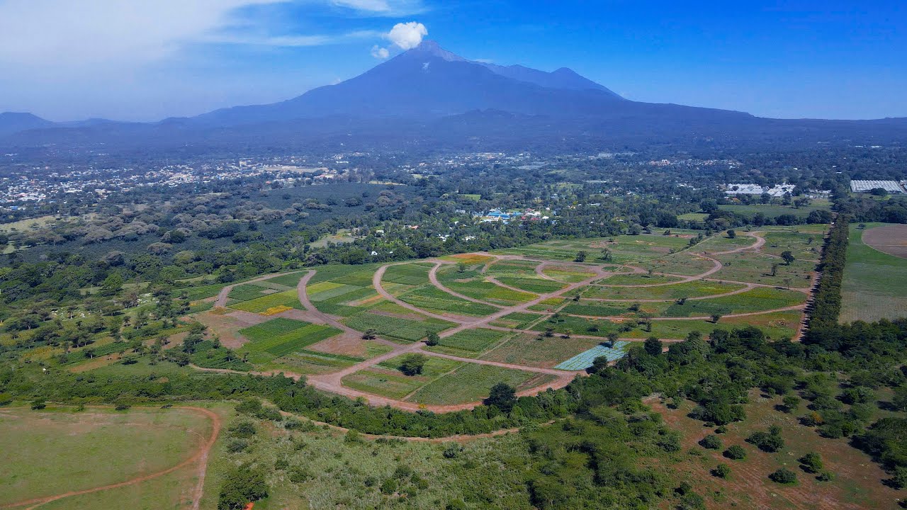 MRADI WA VIWANJA USARIVER - ARUSHA/ MAUZO YANAENDELEA/ HUDUMA ZOTE MUHIMU ZIPO/ 22,000/= TU (SQM):