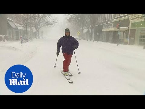 Powerful winter snow storm hit U.S. southeastern states - YouTube