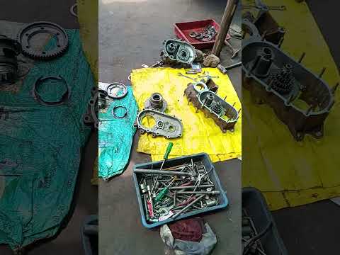 #piaggio ape gearbox repairing#short#viral - YouTube