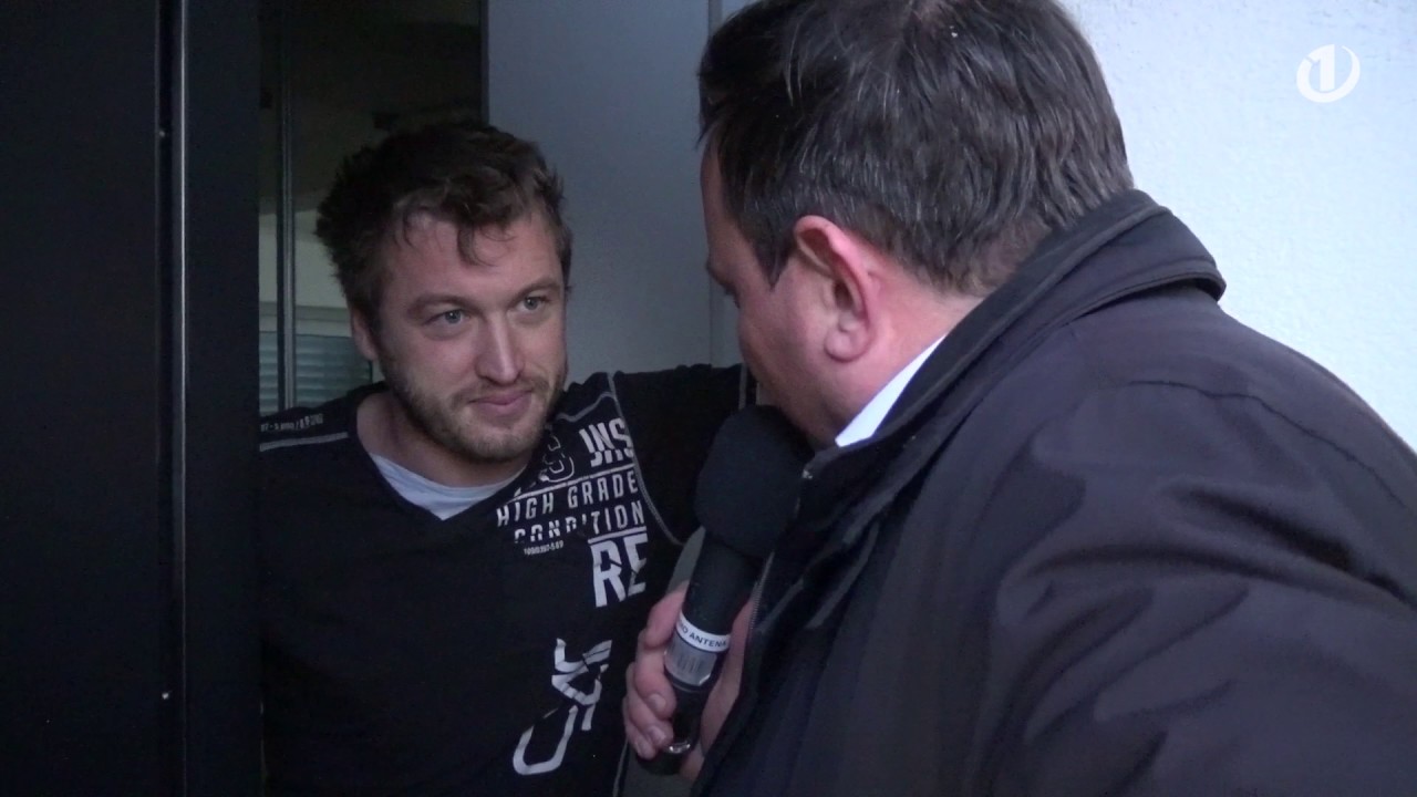 Ko Denisa Avdića iz postelje vrže Rado Mulej