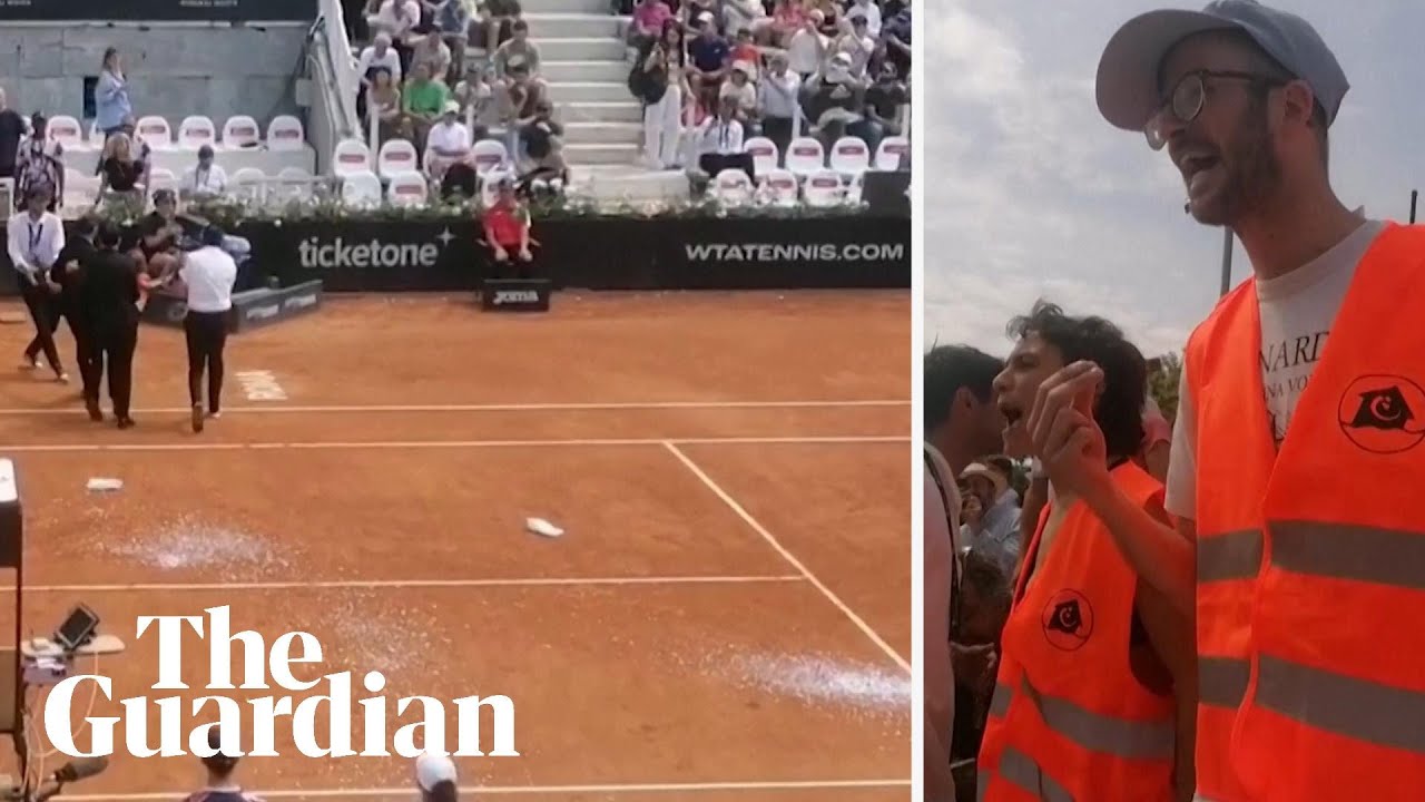 Climate protesters disrupt Italian Open: 'It's an emergency'