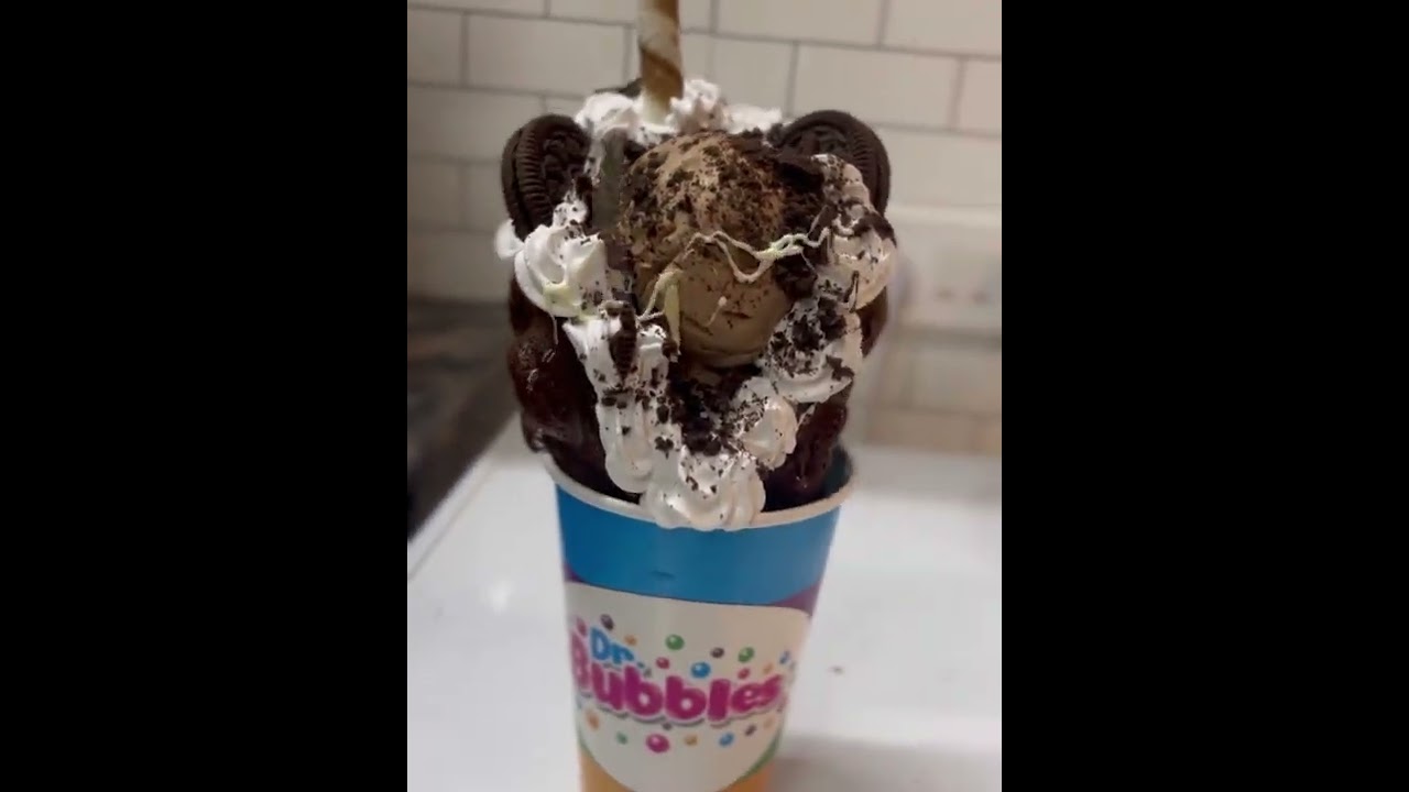 Dr bubbles mangalore | Bubble waffle , Oreo cream with chocolate ice cream ,
