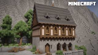 Minecraft: How to build a Medieval Storage House | Tutorial