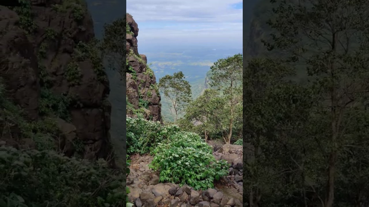 Climbing down from Deccan plateau at Yetoba to Siddhagad in Sahadri