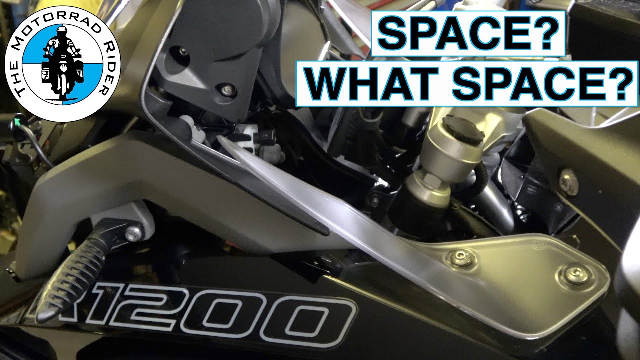 Utilise Space you never knew you had on the BMW R1200GSA/R1250GSA: Wind Deflector Bags