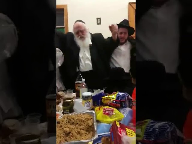 R' Shlomo Zarchi & R' Follie Dubov dance on Purim 5775