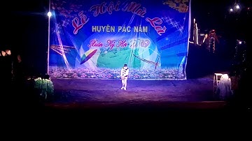 Múa khèn hội Mù Là Pác Nặm Bắc Kạn