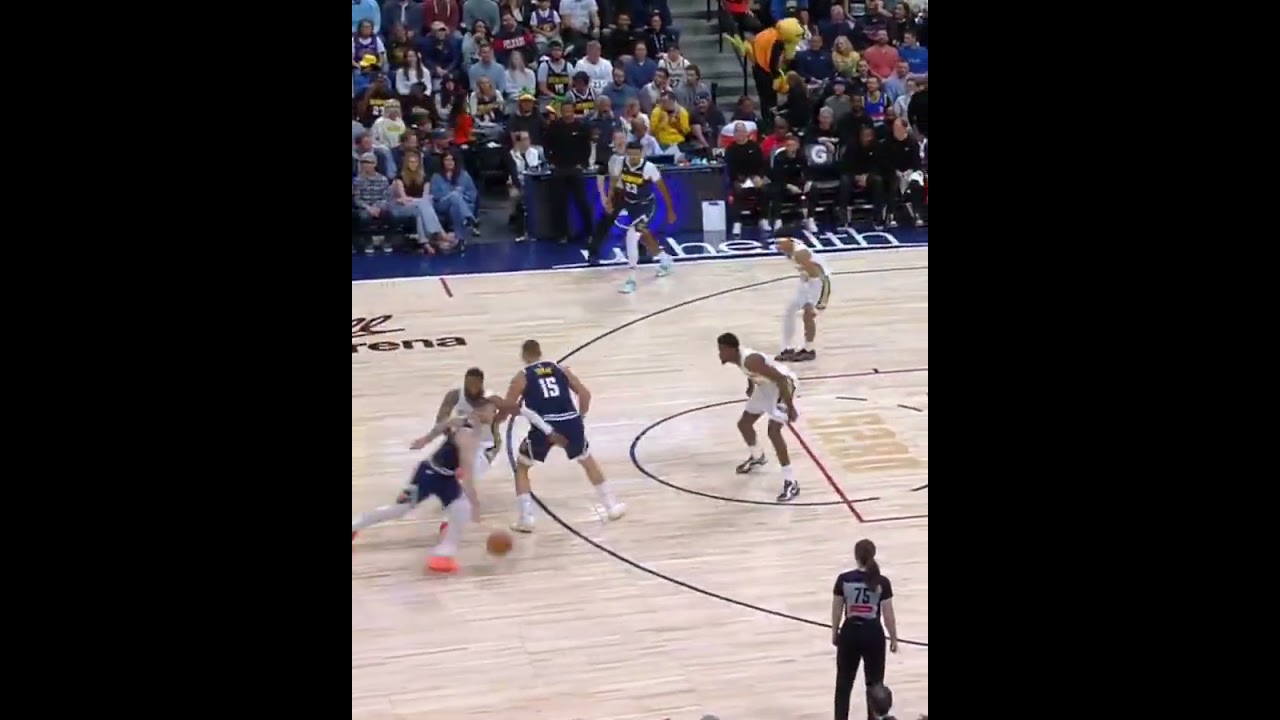 Christian Braun BOOMS it home 💥Denver leads New Orleans 53-47 at halftime 