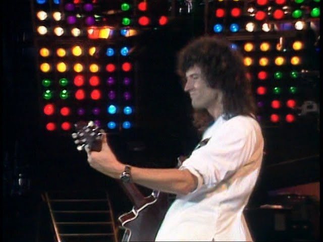 在 YouTube 上观看 Queen - Tutti Frutti - Live At Wembley Stadium 12 July 1986 在 YouTube 上观看 Queen - Tutti Frutti - Live At Wembley Stadium 12 July 1986