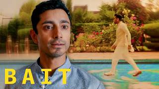 Shahs Enemy Arrives Bollywood Style To Eid Celebrations Bait