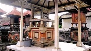 Tempat sembahyang orang bali di rumah.