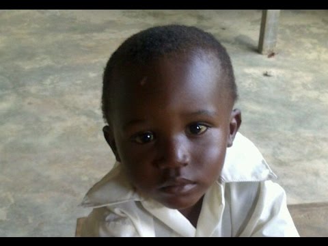 Regala un sorriso in kenya: campagna adozioni 2014 2017 ... Pancia mia fatte capanna