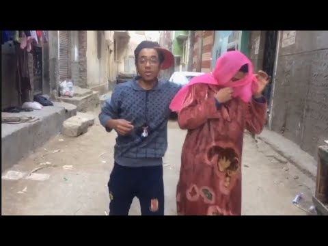 وانا ماشي مع سعدية عاشقين للتفاهة