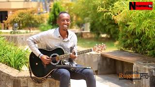 Muhoza wange wandutiye benshi  (Julio Guitar)