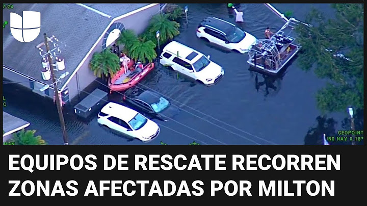 Imágenes aéreas de los rescates con botes en las zonas más afectadas por el huracán Milton