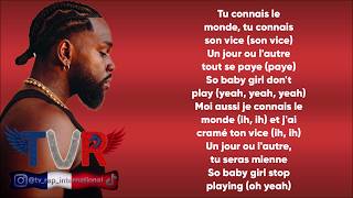 Tayc - Girlfriend (Paroles/Lyrics)