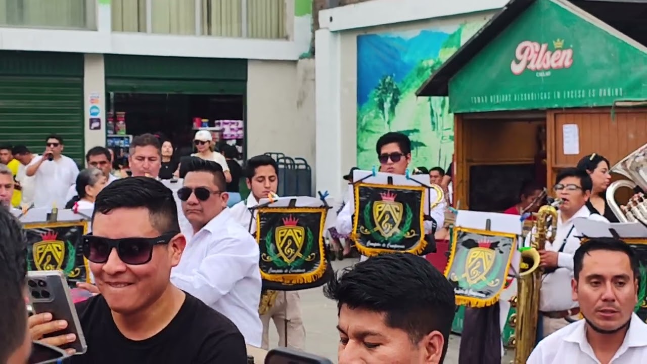 LA CAMPEONA PERÚ ARMONIA Y CLASE DE TRUJILLO EN LOCAL QUICHÉS 🎺🎺🎺🎺🎷🎷